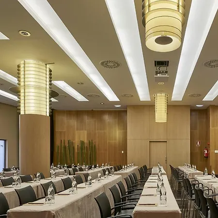Hotell Vincci Zentro