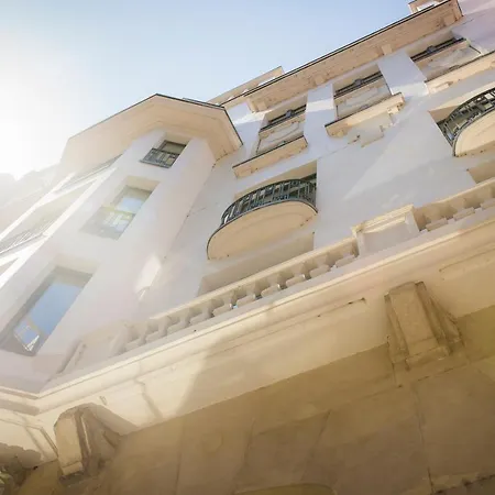 Hotel Vincci Zentro 4*