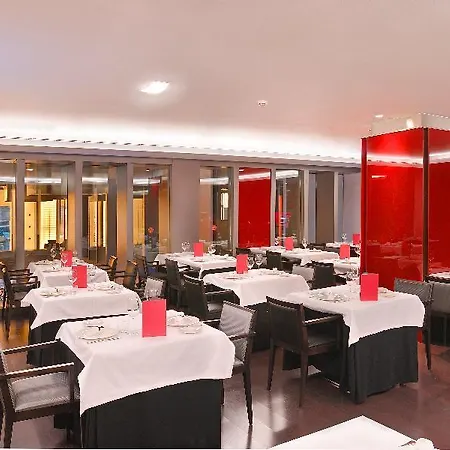 Hotell Vincci Zentro 4*