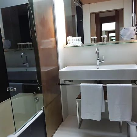 Hotel Vincci Zentro