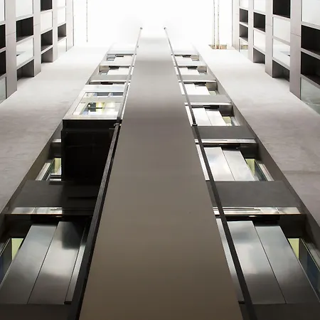 Vincci Zentro Hotel 4*