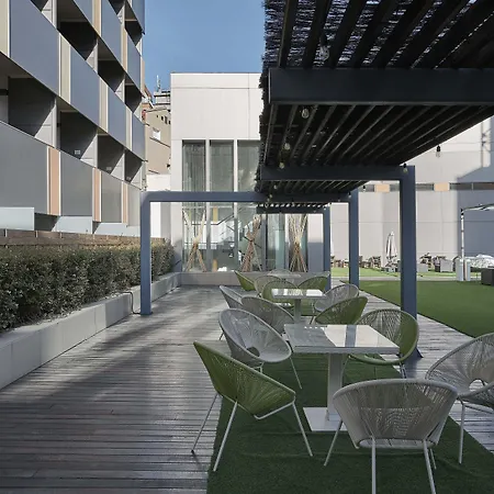 Hotel Vincci Zentro 4*