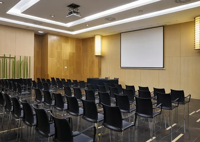 Vincci Zentro Hotel Saragozza