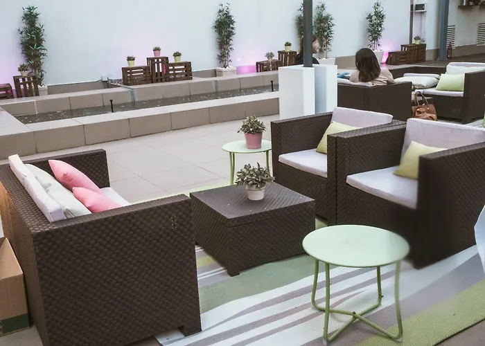 萨拉戈萨中心文奇酒店 酒店