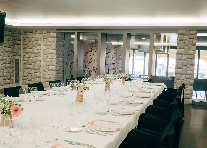 萨拉戈萨中心文奇酒店 4*