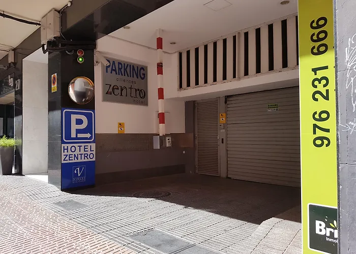 Vincci Zentro Hotel 4*